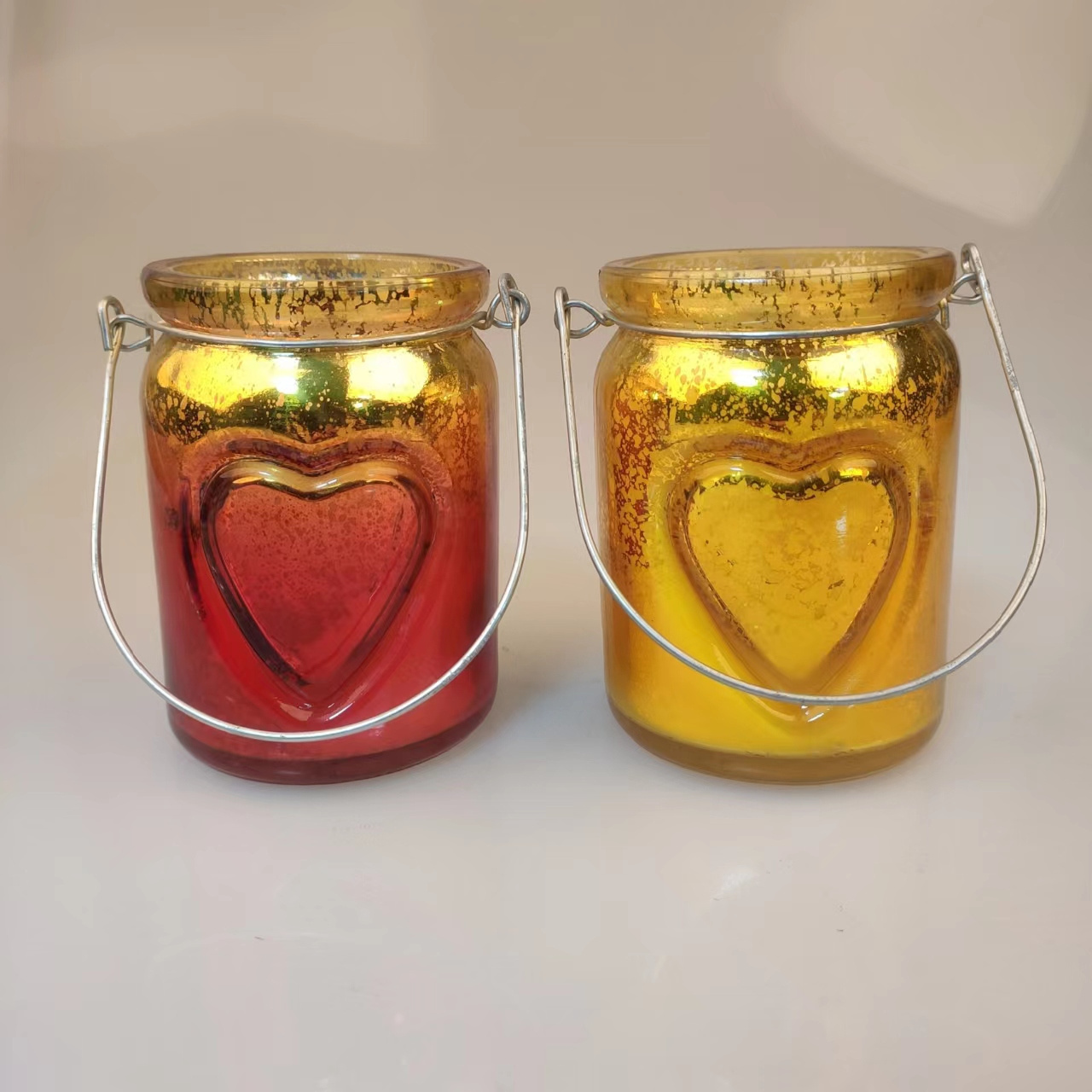 100ml 150ml 250ml Heart shaped glass candle holder glass jars with metal handle  for candle making