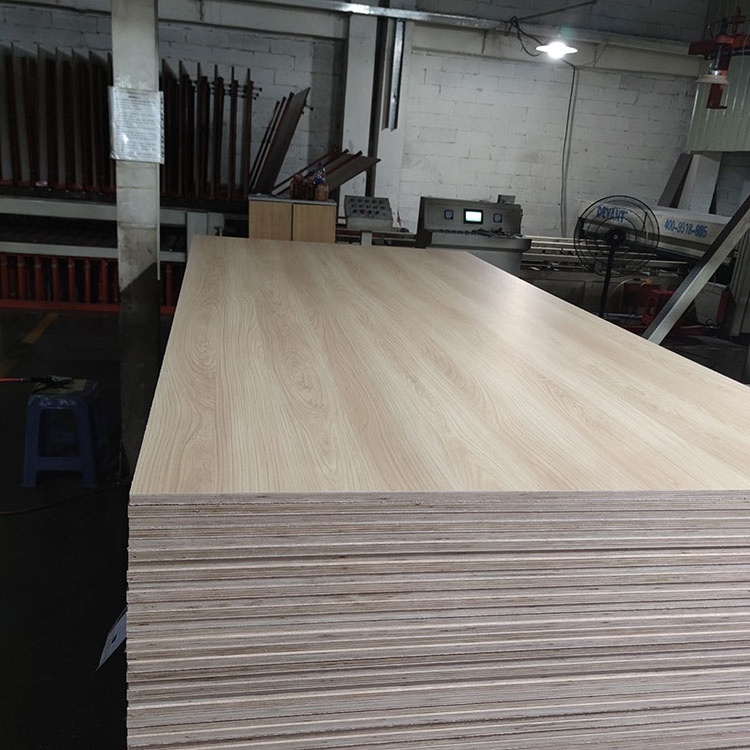 Competitive price 3mm 6mm 9mm 12mm 15mm 18mm 25mm Okoume Bintangor Pine Birch Poplar plywood furniture plywood