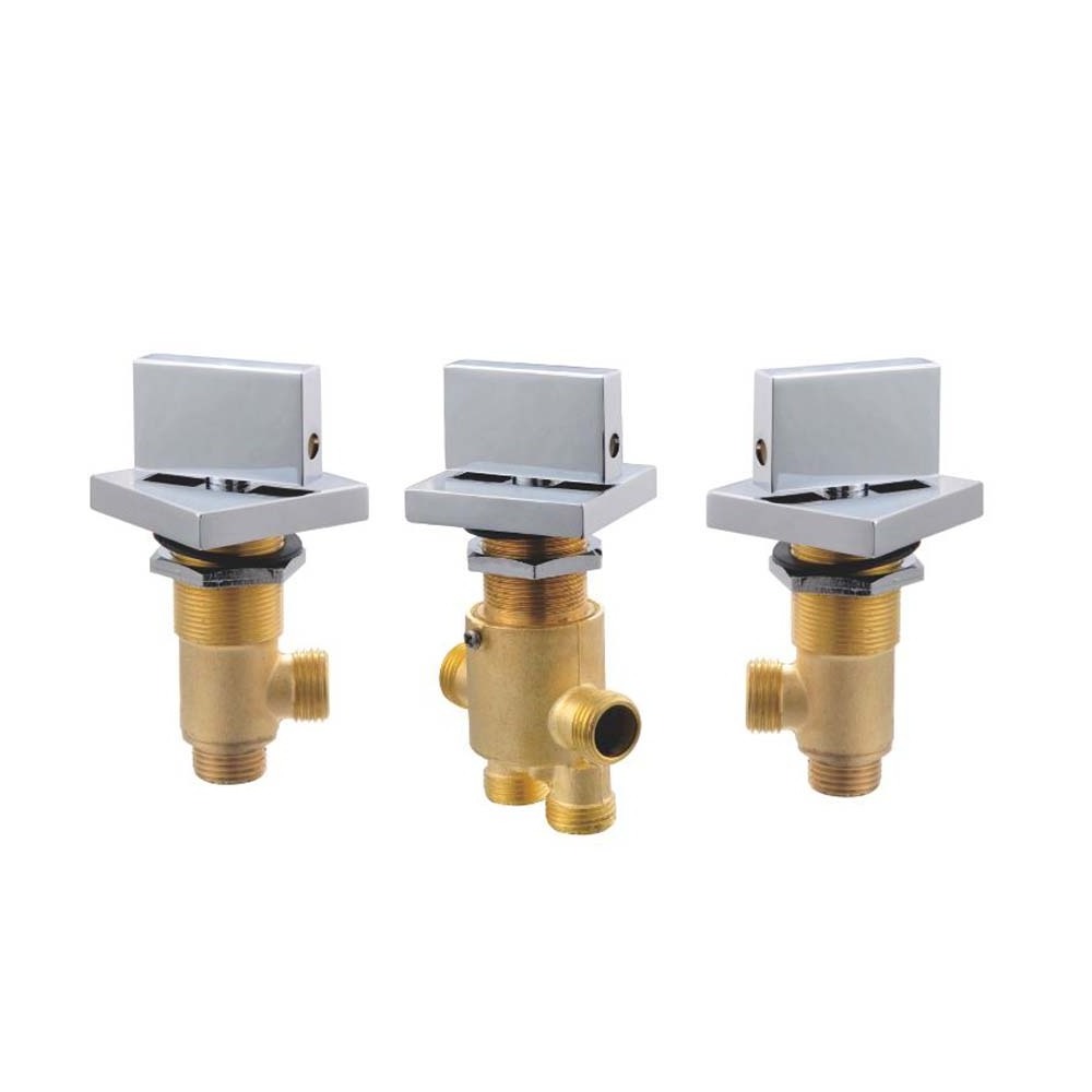 Wholesale Freestanding Bathtub Faucet Jacuzzis Fittings Accessories Brass Bathtub Faucet