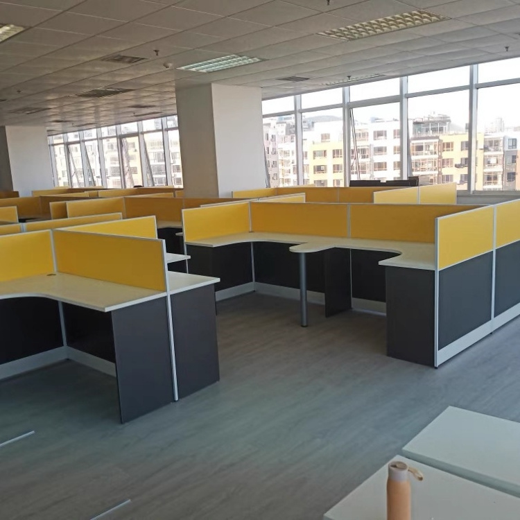 Modern Cubical Office Work Station 5 People Workstation Furniture Glass Partition Call Center Desk