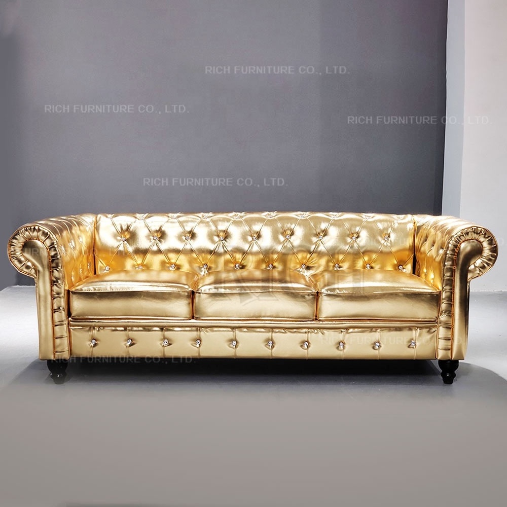 Luxury Gold PU Leather Chesterfield Sofa 3 Seats Button Tufted Chesterfield Sofa Bar Hotel Furniture Golden PU Sofa