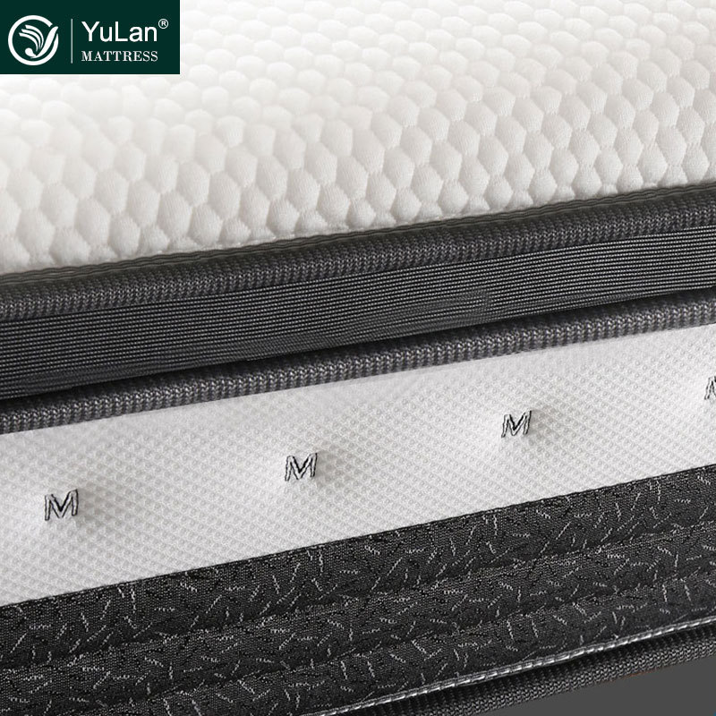 Orthopedic Hybrid King Queen Size Bed Mattress 12 Inch Latex Pocket Coil knitted fabric Spring Mattress