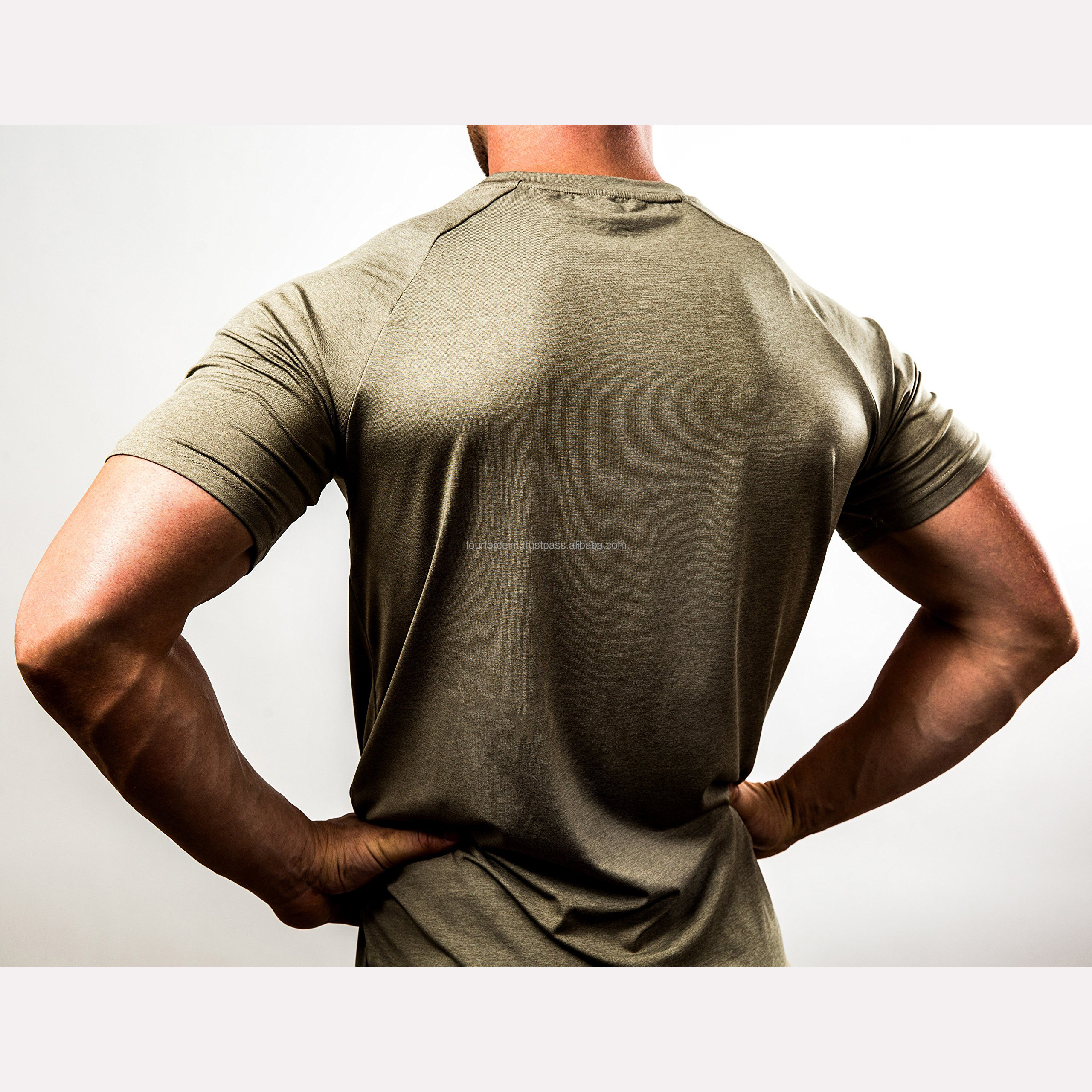 Custom OEM Shirt 100% Bamboo Clothing Men's Plain V Neck Bamboo Gym Cotton Golden Custom Logo Bodybuilding Muscle T-Shirts