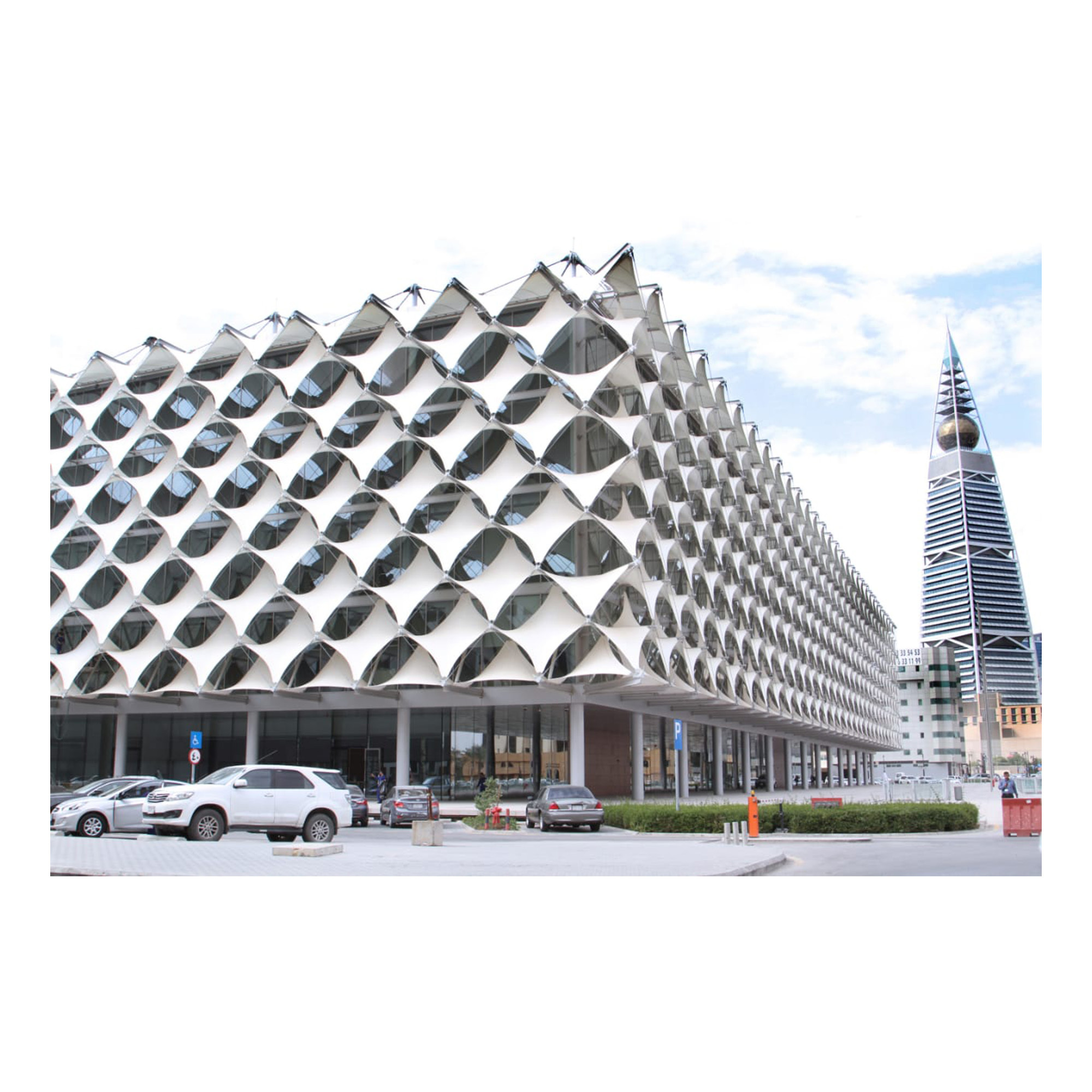 MESH FACADE PTFE  800GSM Premium PTFE Coated FIBERGLASS Mesh Fabric for Facades with Fire-Resistant Option