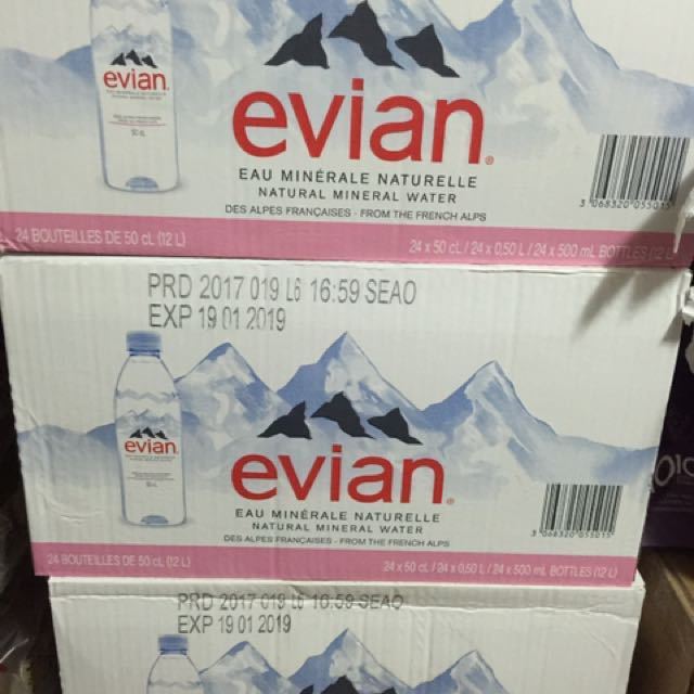 EVIAN NATURAL MINERAL WATER 75CL BOTTLE - NON CARBONATED DRINKING WATER