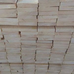 FSC Certified Pine / Spruce Sawn Lumber / Cheap white woodFor Construction