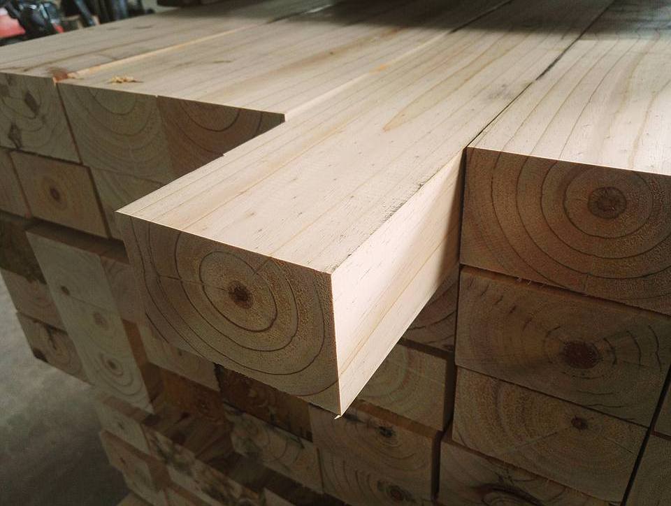 FSC Construction Beams & Lumbers Pine / Spruce Sawn Lumber / Cheap white wood