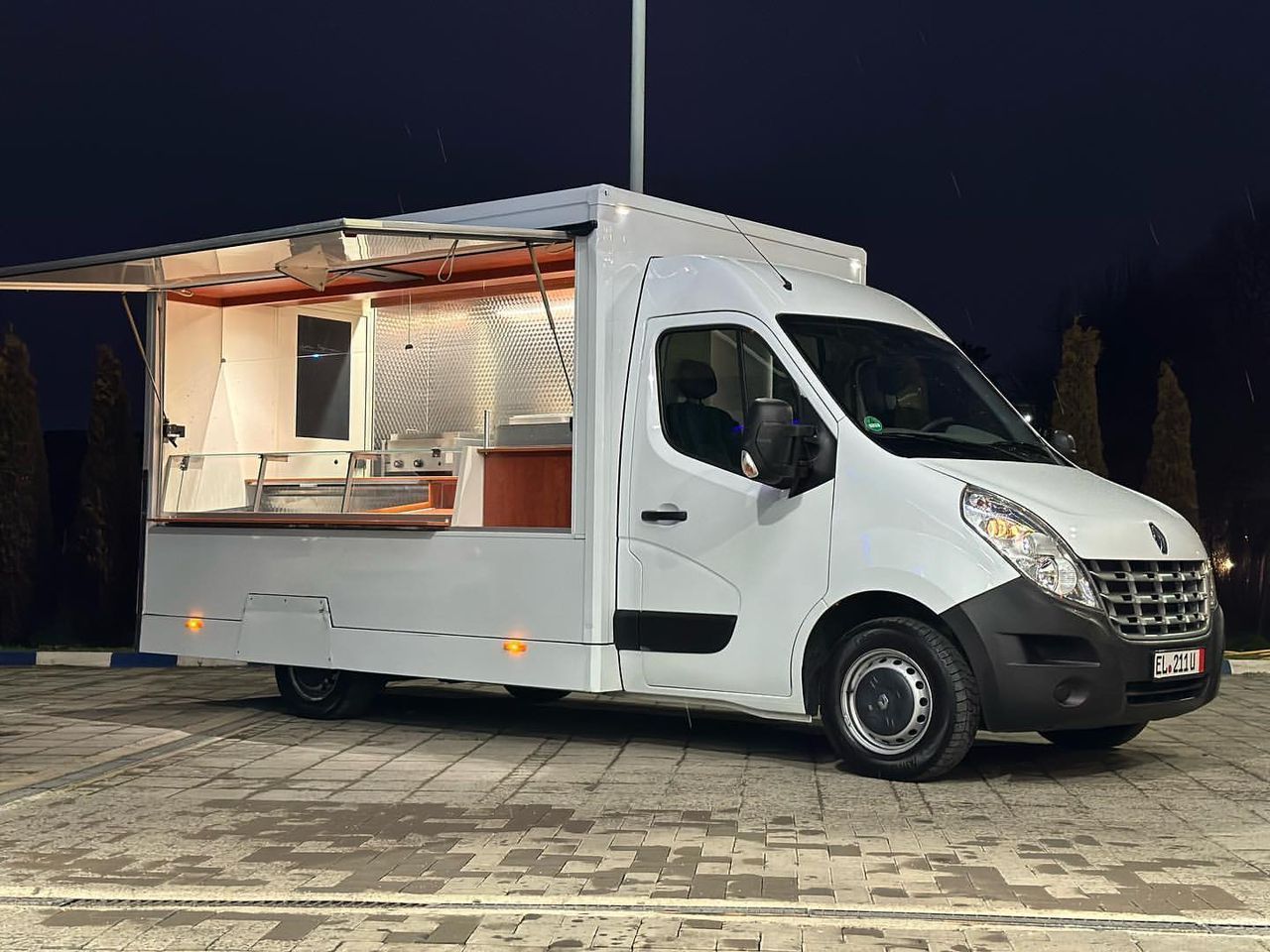 Wholesale Price Mobile Food Trucks For Sale Austria Used Fast Food Truck Trailer Food Cart Cheap price