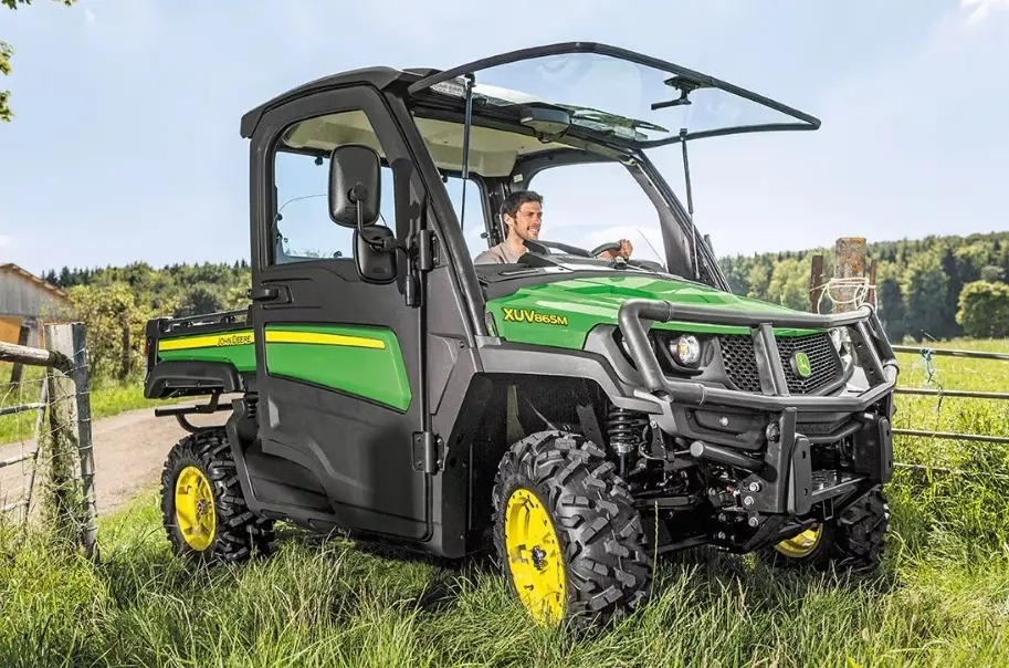 Amazing quality used John Deer Gator XUV Gator And John Dere Gator XUV for cheap prices