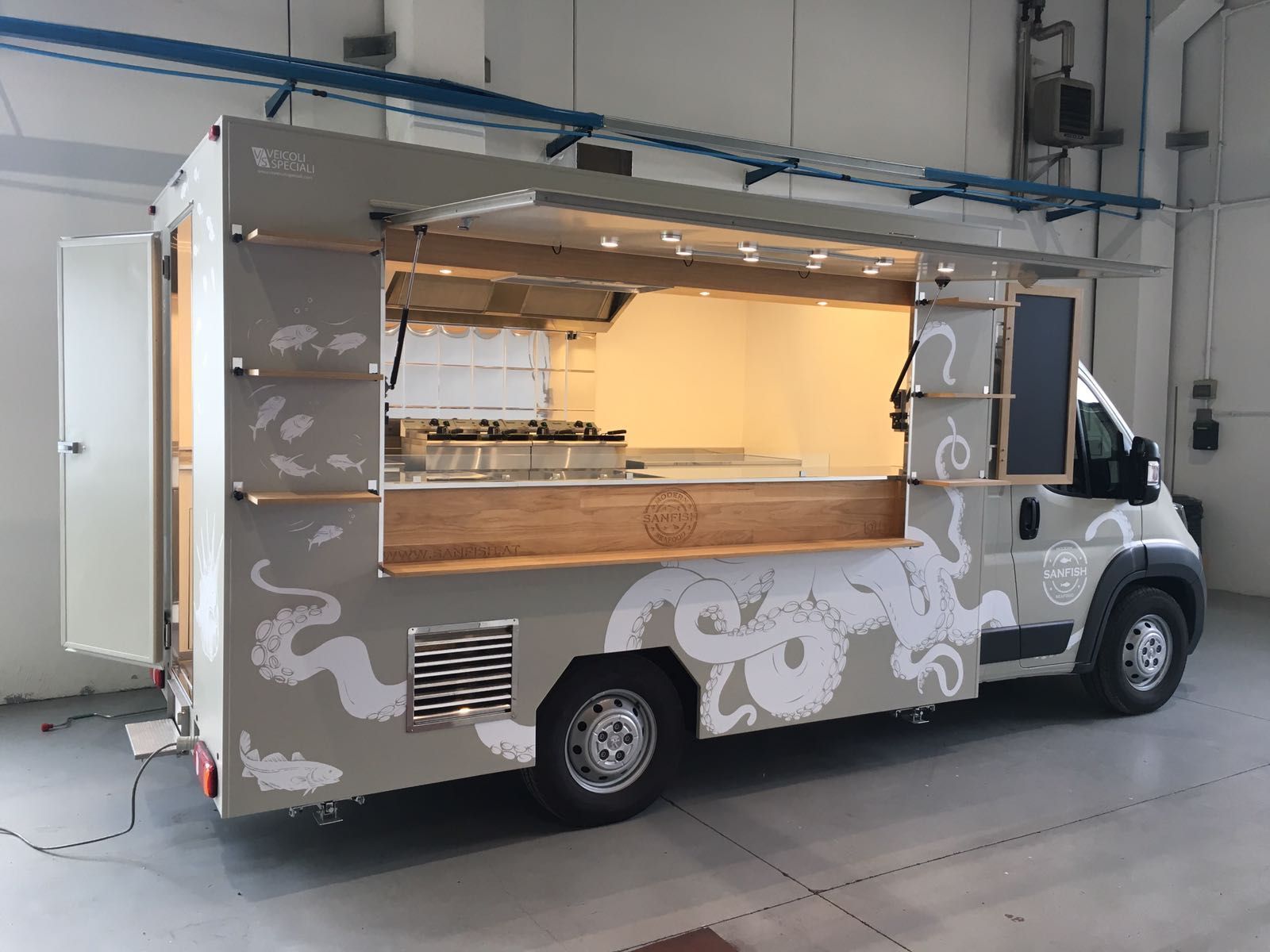 Custom small standard concession fast food trucks mobile food trailer