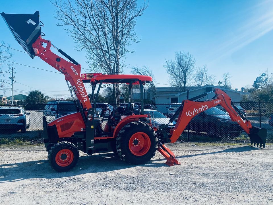 New KUBOTA M62 Tractor TLB front loader and BACKHOE for sale