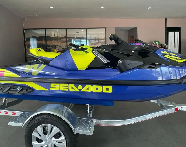 Hot Sale Wave Boat Jet Ski Fishing Cheap JetSki Sea-Doo Models - Personal 3-Person 1800cc Watercraft Fast boat with Sound System