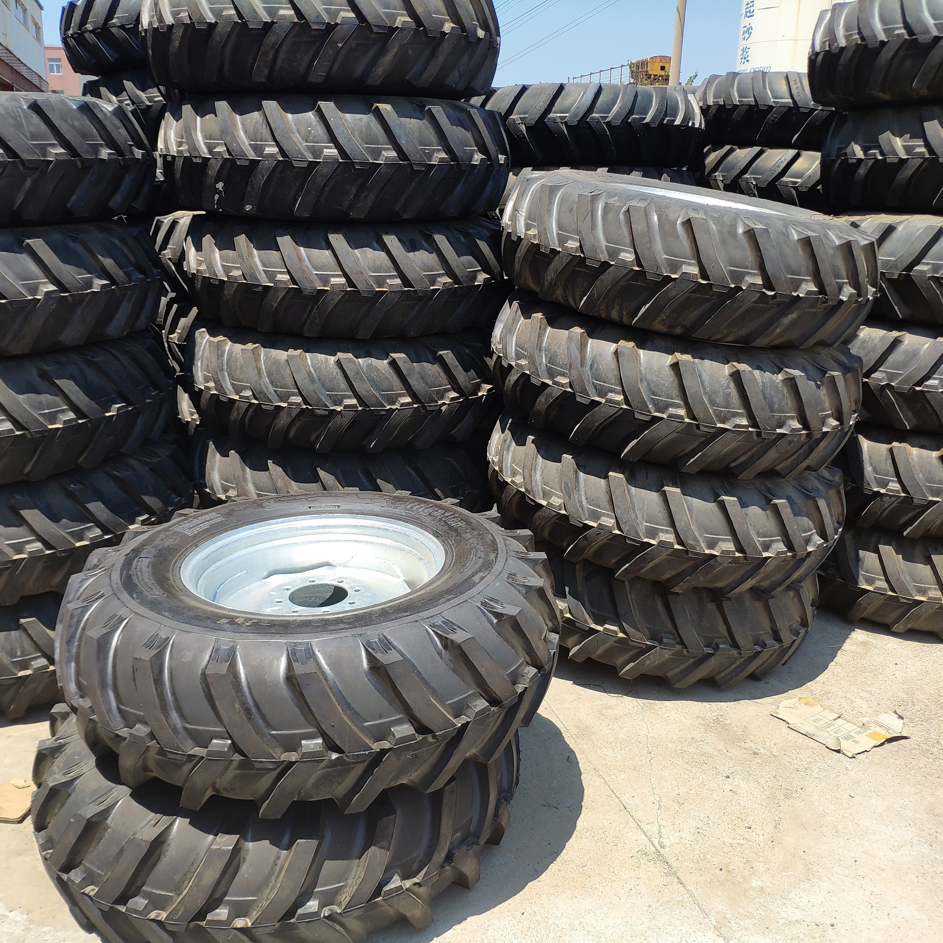 Wholesale Used tires Second Hand Perfect Used Car Tires /Cheap Used Tires in Bulk Wholesale