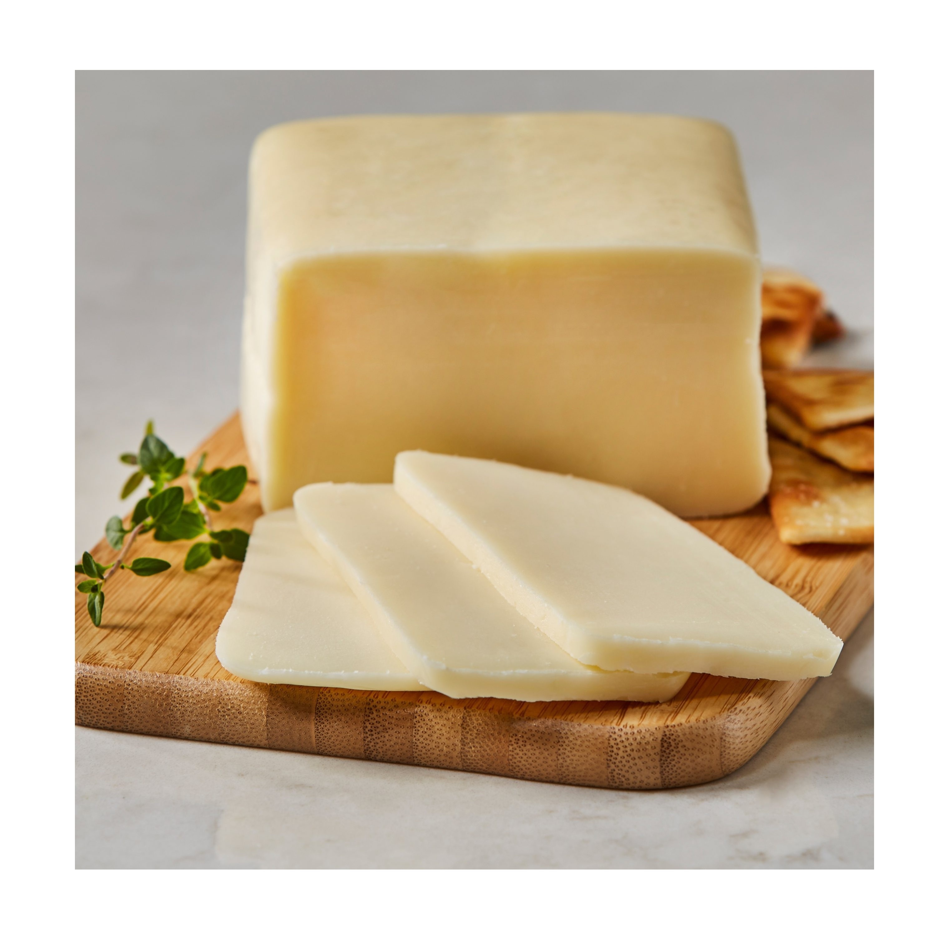 High Quality shredded mozzarella cheese, Cheddar, Gouda, Edam