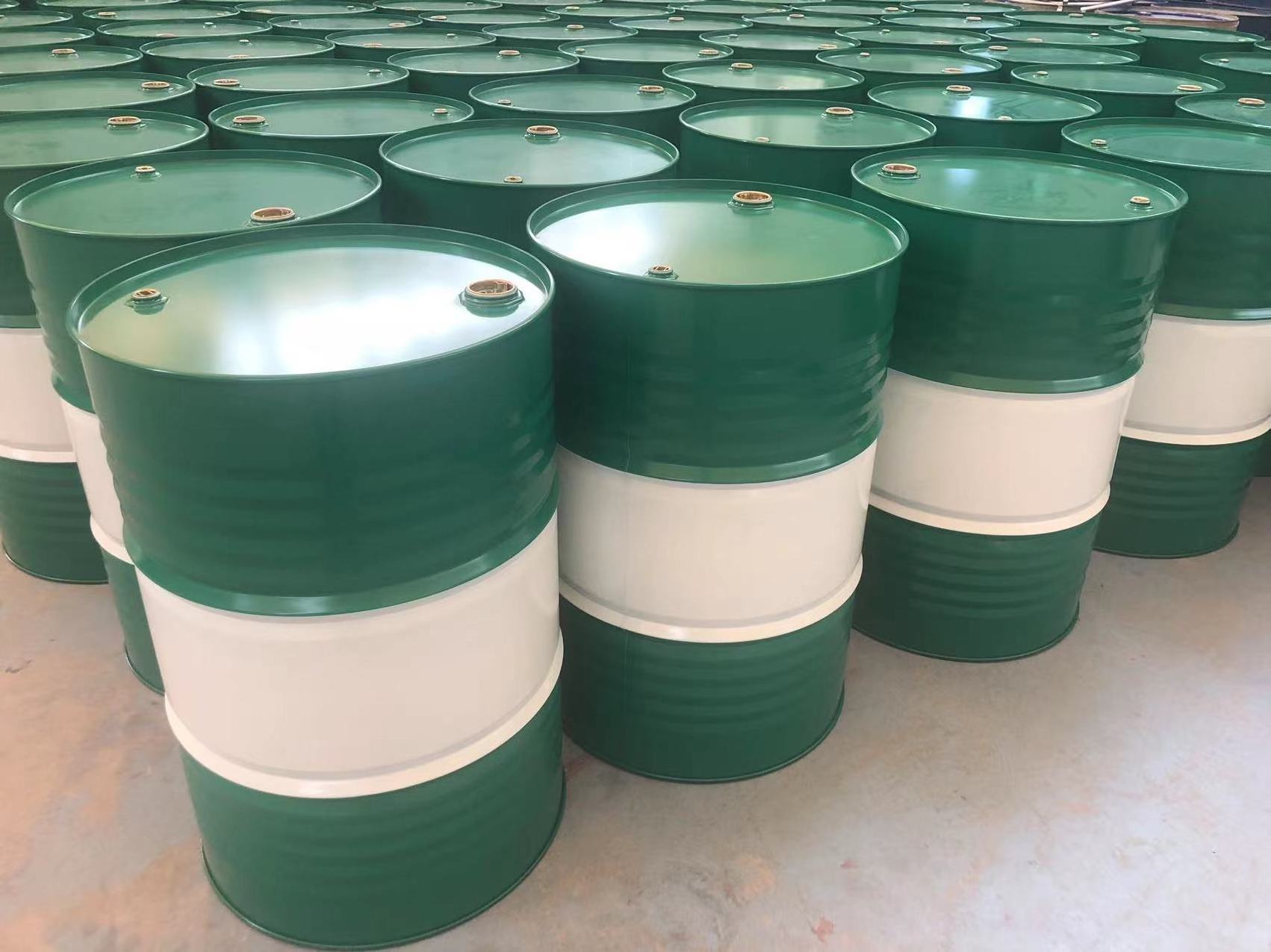 Wholesale Metal Drums & Barrels available in open-top, tighthead and screw options-Sizes range from 25 litres to 210 litres