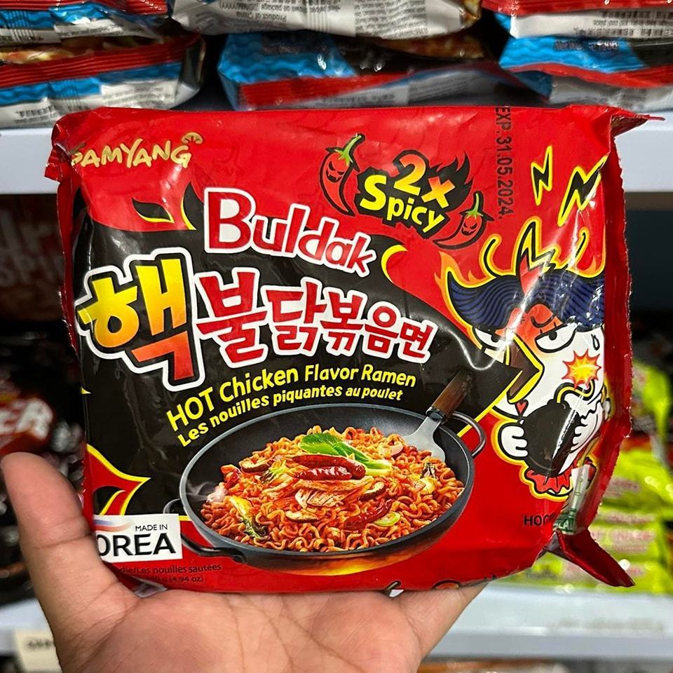 Buy Korean Instant Noodle Samyangg Hot Chicken Ramen Cheese 140g/Wholesale Samyangg Instant Noodles Ramen