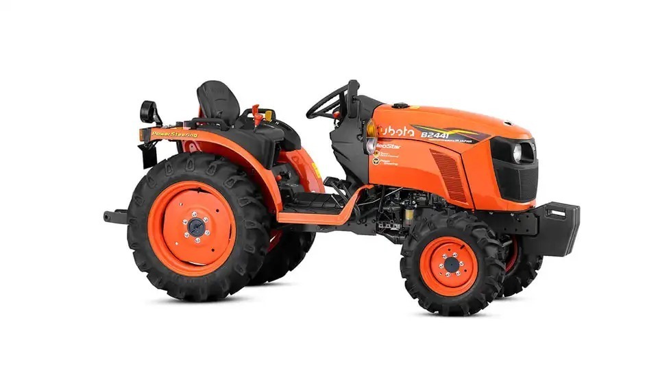 Used Tractor KUBOTA M9540 4wd Wheel Agricultural Equipment Tractor for sale