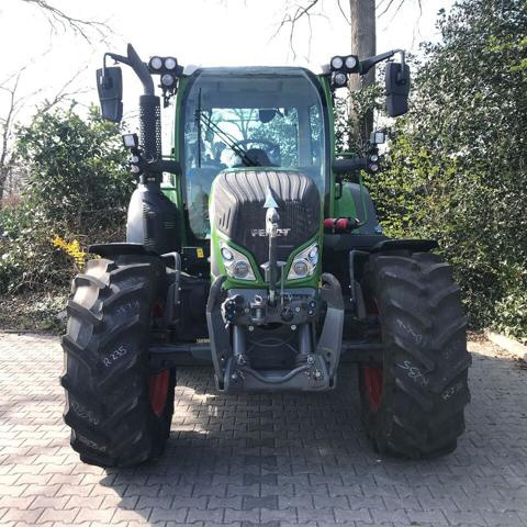 Used 139HP Farming Tractor For Sale / Fendt 513 Vario Available For Supply