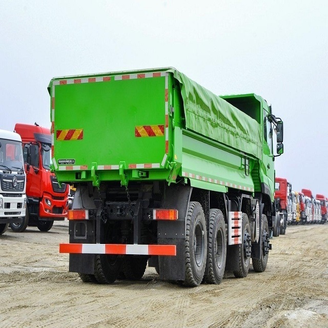 8x4 UK Sinotruck 50 Ton Tipper Truck Howo 12 Wheeler Heavy Duty Lorry Dumper Tipper Truck