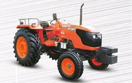 4WD  used Kubota Tractor  available for sale Hot sale and powerful kubota tractor