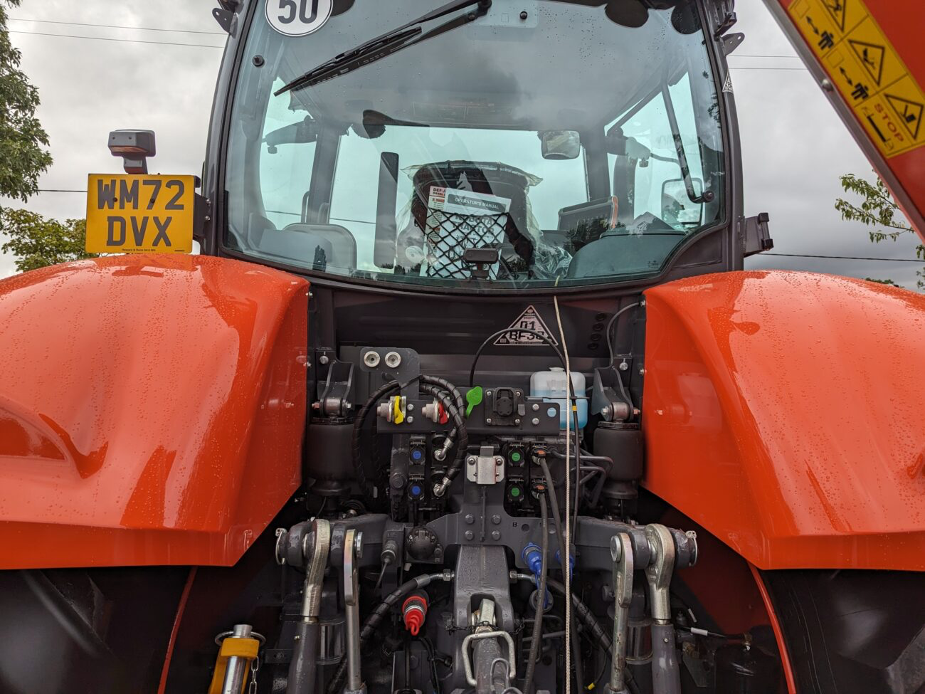 in stock KUBOTA tractor M7-173 heavy duty tractor 170 HP Best offer hot selling kubota tractors JAPAN Made