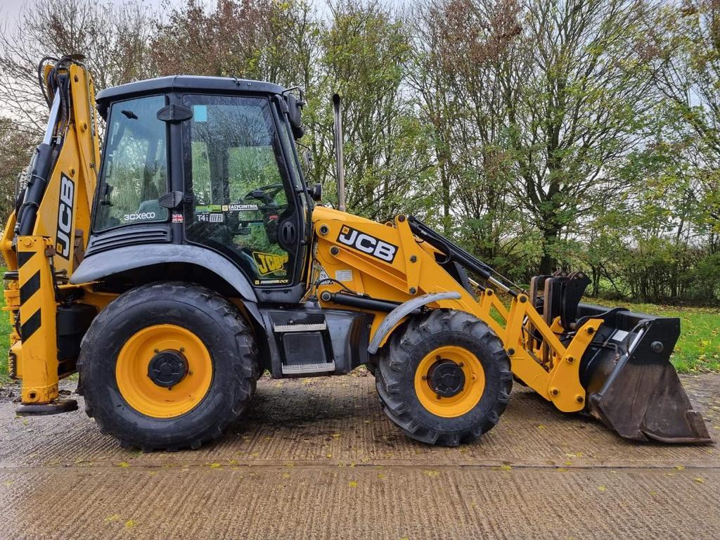 4WD Used JCB  loader backhoe JCB 3CX 11000kg 70kw original UK JCB 4CX backhoe loaders cheap price