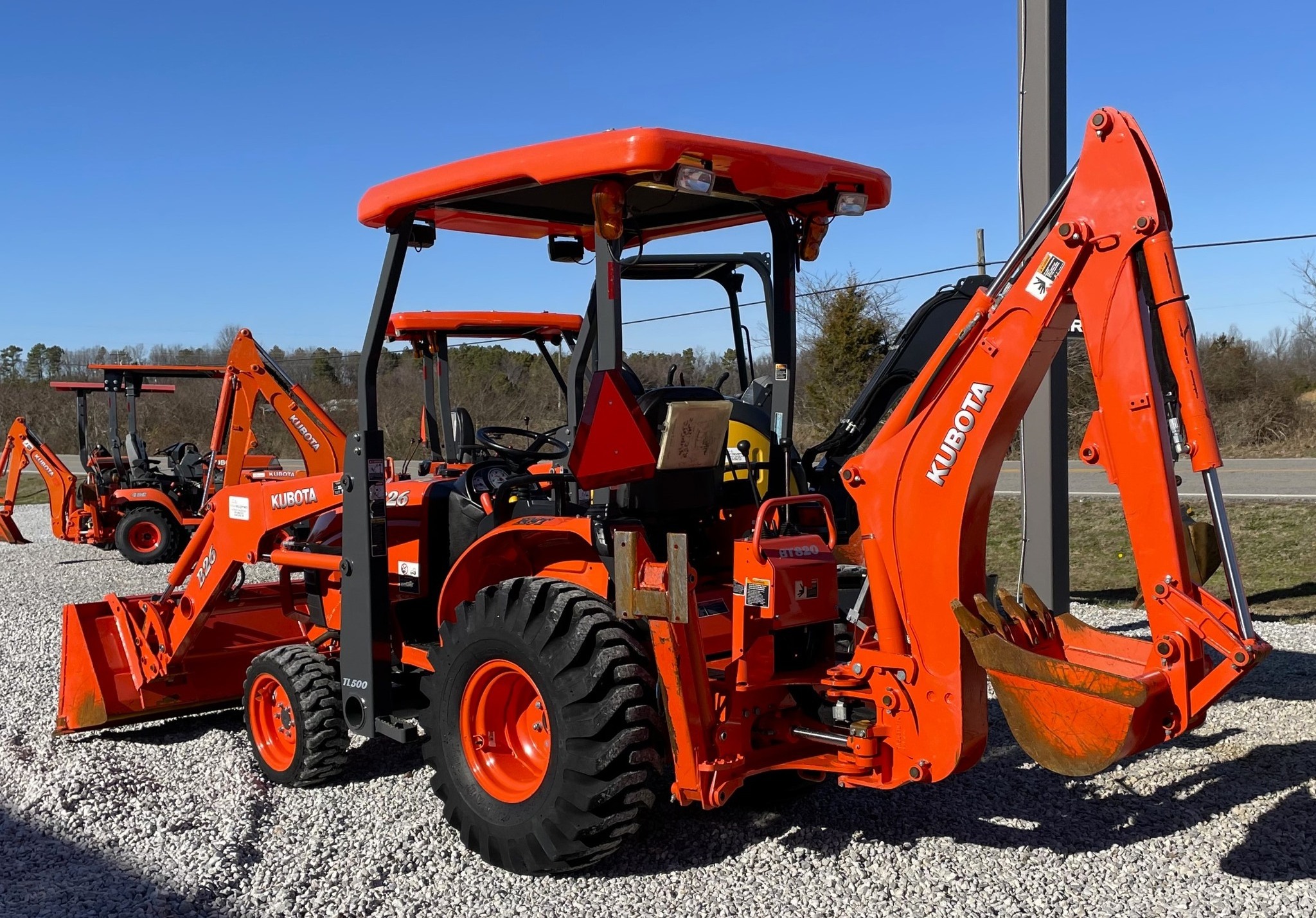 Small Kubota 4X4 Tractor for Agriculture M704K Used Tractors Japan Used 70HP Provided DE Walking Tractor 2021 70 HP 1500 0-2000