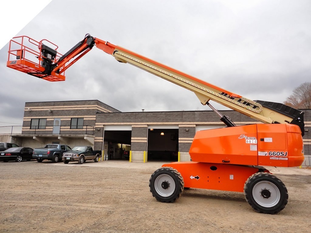 STRONG Used cherry picker towable boom lift Hydraulic Scissors trailer mounted man lift platform