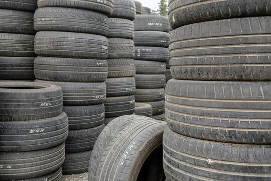 Fast Selling Used Tires Wholesale 12 to 20 Inches 70% -90% Passenger Car Tire for cheap prices