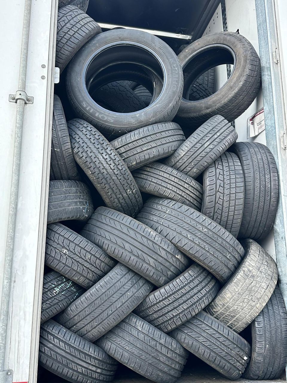 hot sale Used Car Tyres 155R12 Used Tire size 215/65R15 215/55R16  Quality Used Tires  from Europe and Japan for Export