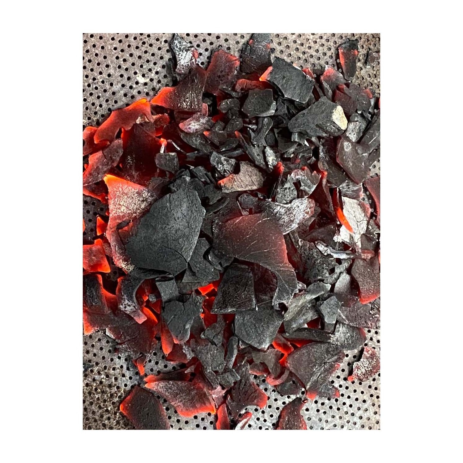 For Gold Refining Factory Supply Carbon Coconut Granular Activated Carbon 99 Activated Charcoal Coconut Shell Black Granular