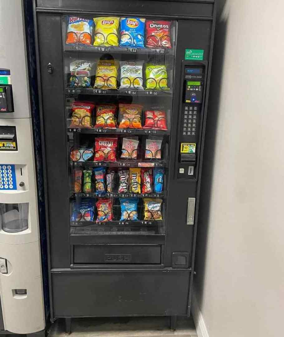 high quality vending machines for retail items touchscreen vending machines for sale vending machine for beverage and snacks