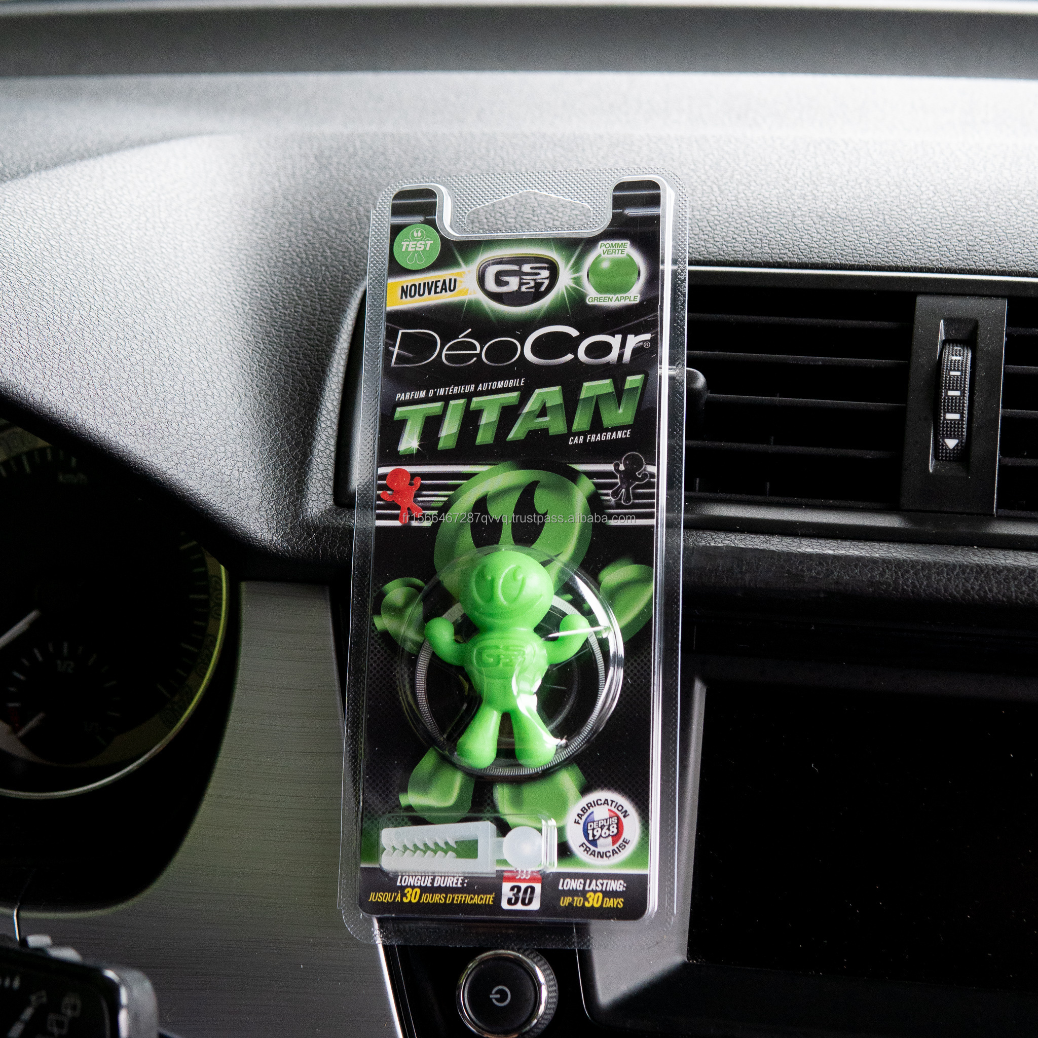 GS27 Car Air Fresheners DEOCAR TITAN Apple