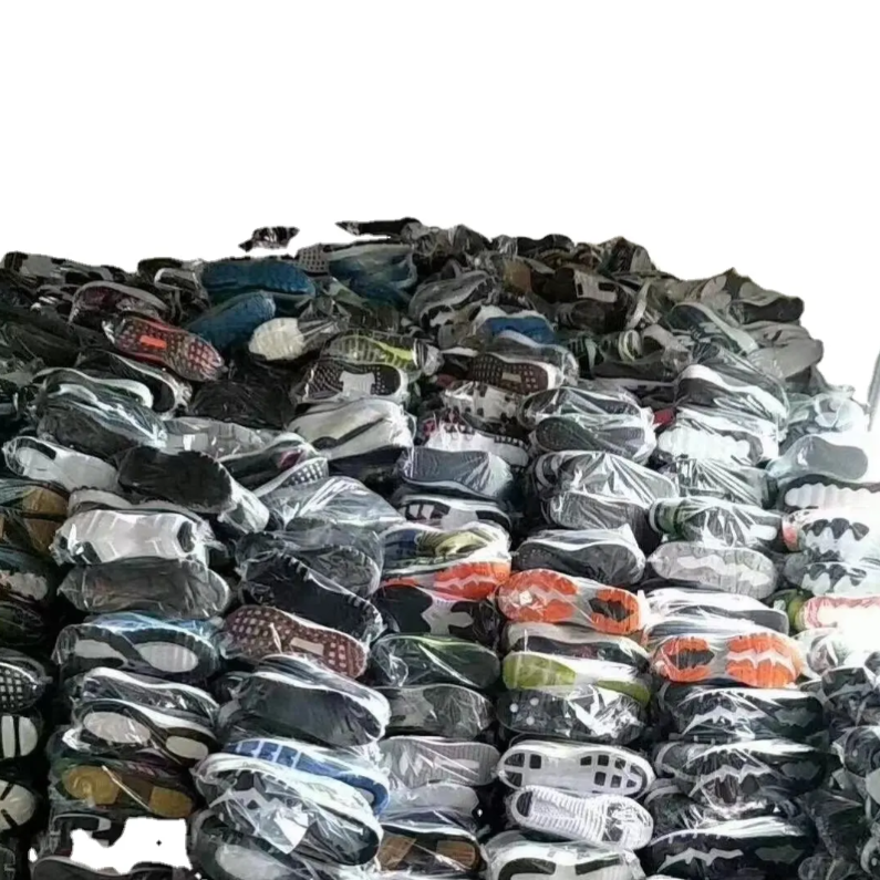 S04 international used basketball shoes bundle for men Branded Second Hand Men Football Shoes In Bales Imported Shoes