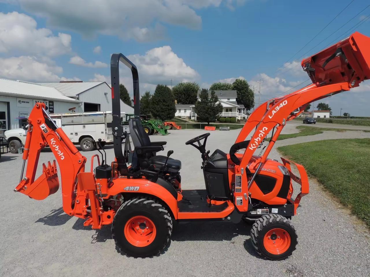 Kubota tractors M7040 40Hp 4 wheel used tractor Kubota M7040 with front loader For Sale