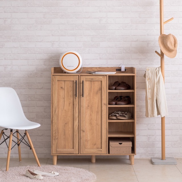 Shoe cabinet with open storage cubbies