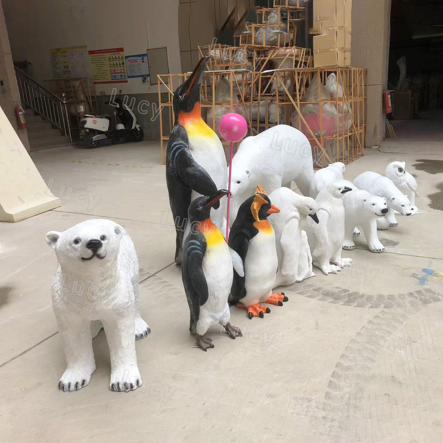 winter wonderland party decorations large resin fiberglass christmas polar bear penguin parrot sculpture statue for sale