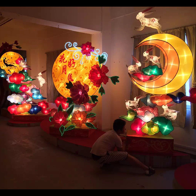 Chinese Tradition Festival Decoration Red Lantern Hand Painted animal fish Lanterns