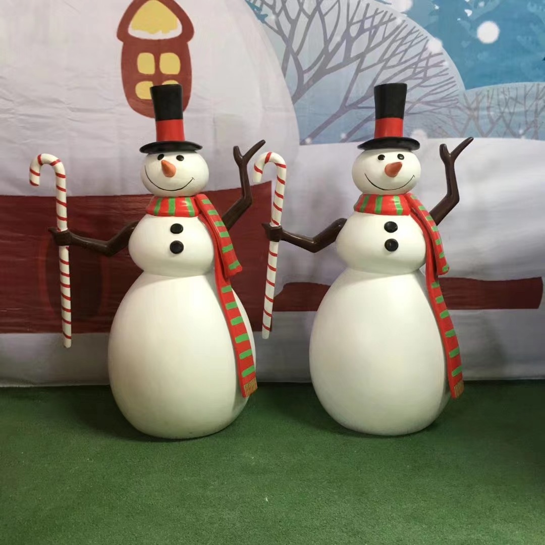 Cheap Price Custom Fiberglass Resin Christmas Cartoon Penguin Statue For New Year Decoration