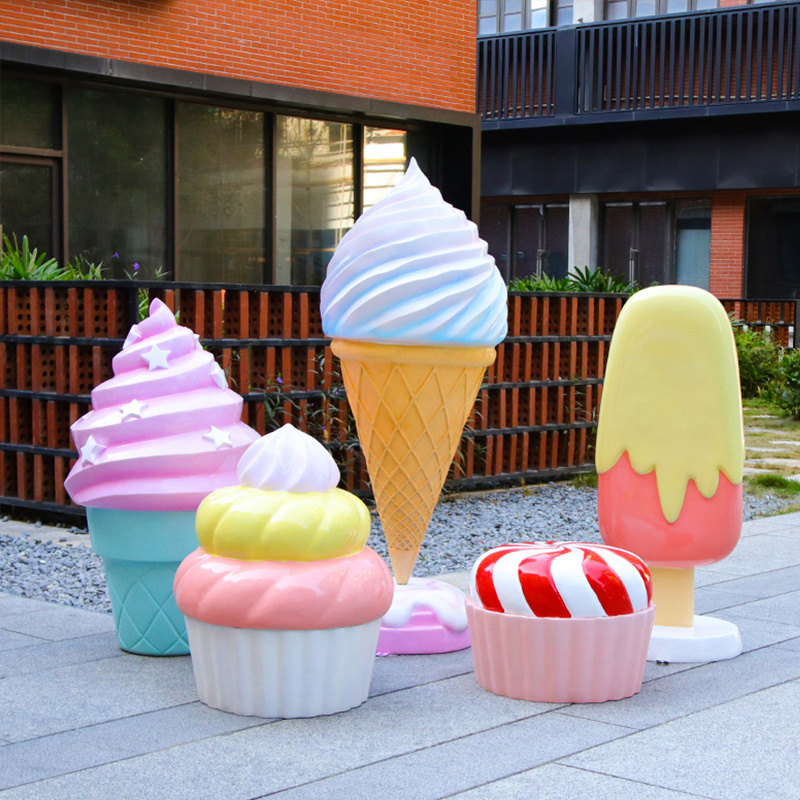 Custom fiberglass lollipop statues large candy popsicles props giant advertising ice cream cone for shop decor