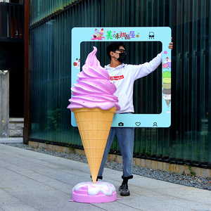 2022 hot selling candy props sculpture giant ice cream cone large melting popsicles statues