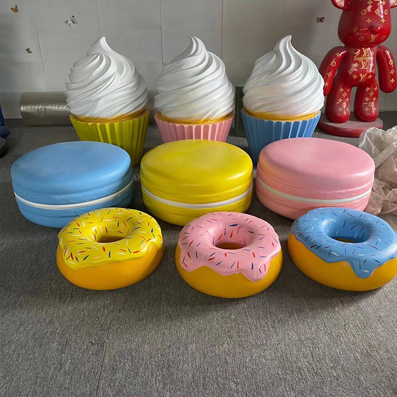 ice cream window  prop display/ hanging ice cream cones fiberglass/ ice cream shop furniture