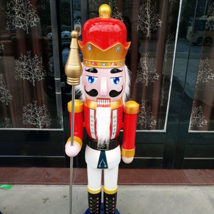 Promotion Giant 3ft 5ft 6ft Resin Large Christmas Nutcracker Soldier Fiberglass Christmas Sculpture