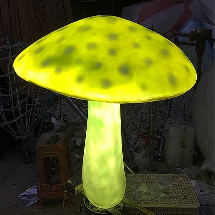 Solar Garden Animal Lights Huge Christmas Mushroom Decor Unique Festival Ornaments