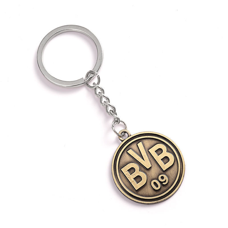 Souvenir Europe Club keychain custom soccer club logo bronze metal Keychain