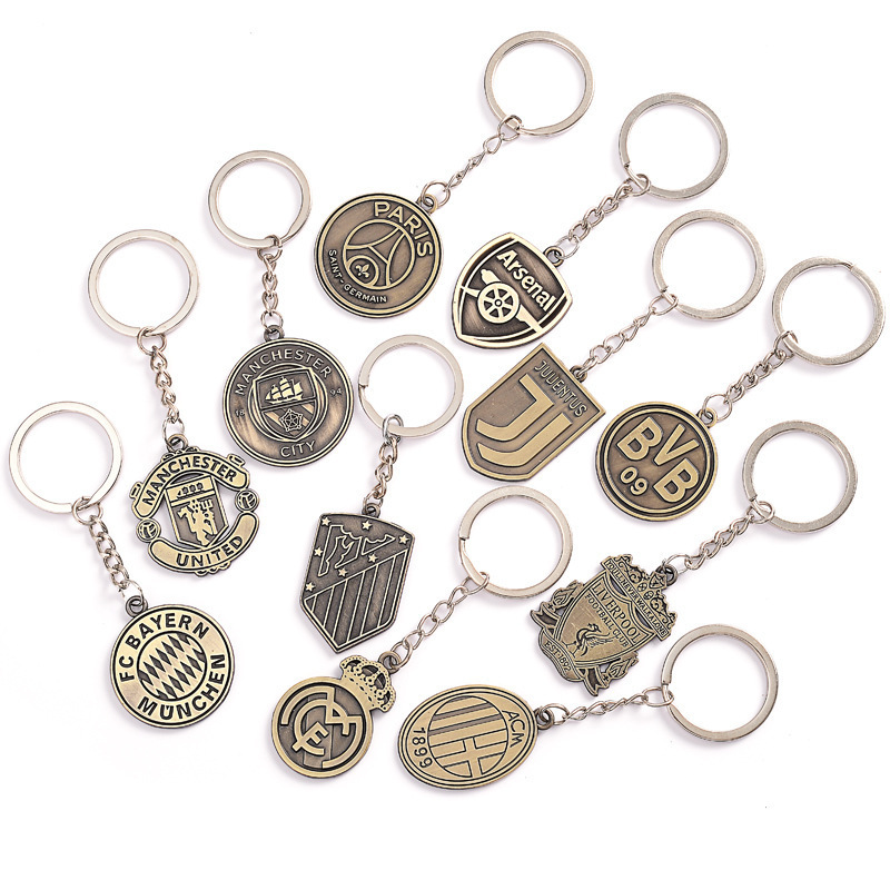 Souvenir Europe Club keychain custom soccer club logo bronze metal Keychain