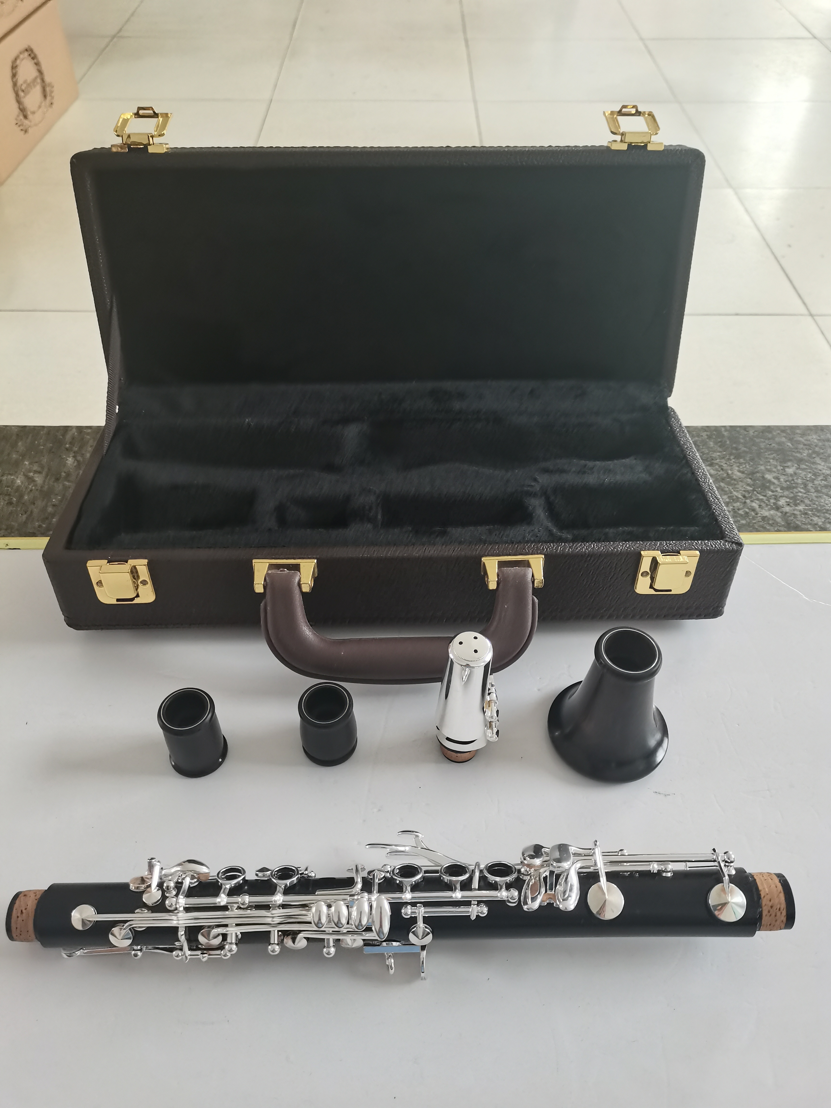 High grade Ebony wood body Eb tone black color 18 keys Clarinet with silver plated key (JCL-115)