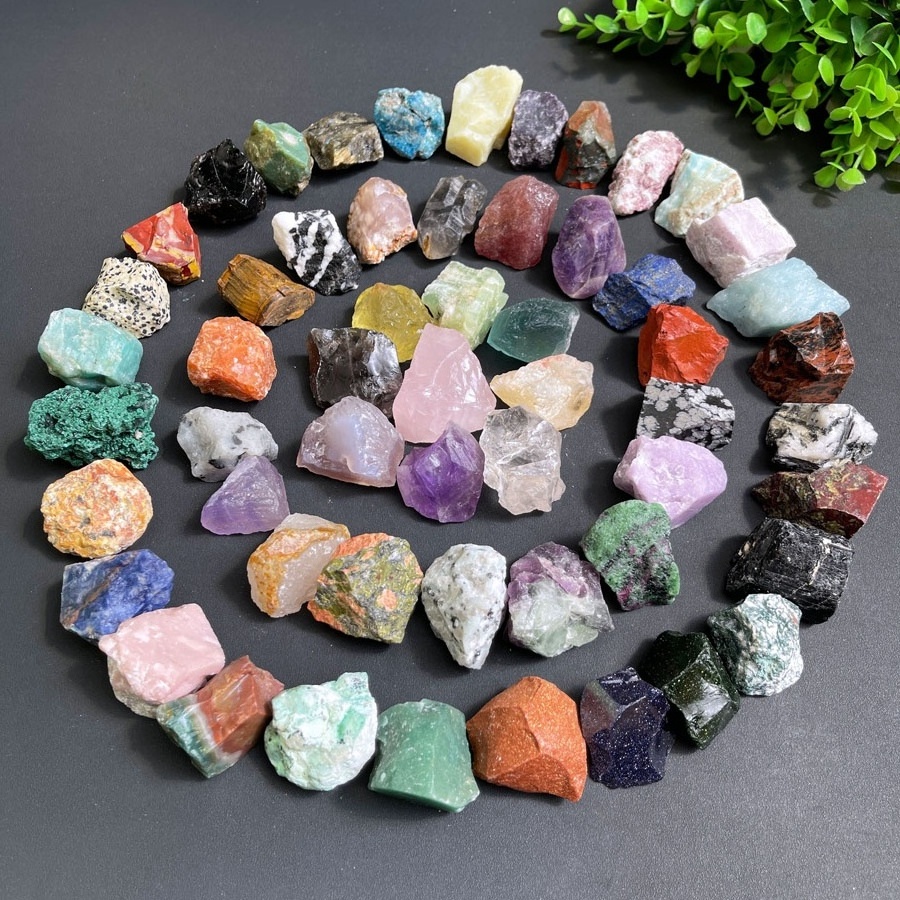 Wholesale Raw Stones Crystals And Raw Uncut Gemstones Mixed Rough Crystals Healing Stones