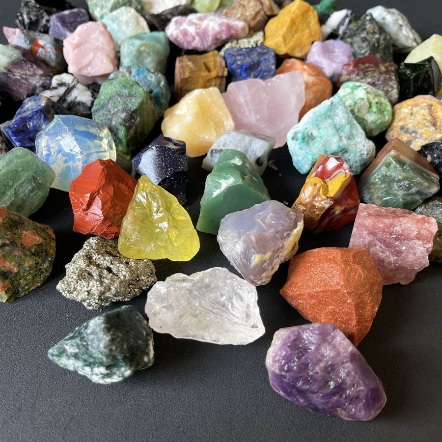 Wholesale Raw Stones Crystals And Raw Uncut Gemstones Mixed Rough Crystals Healing Stones