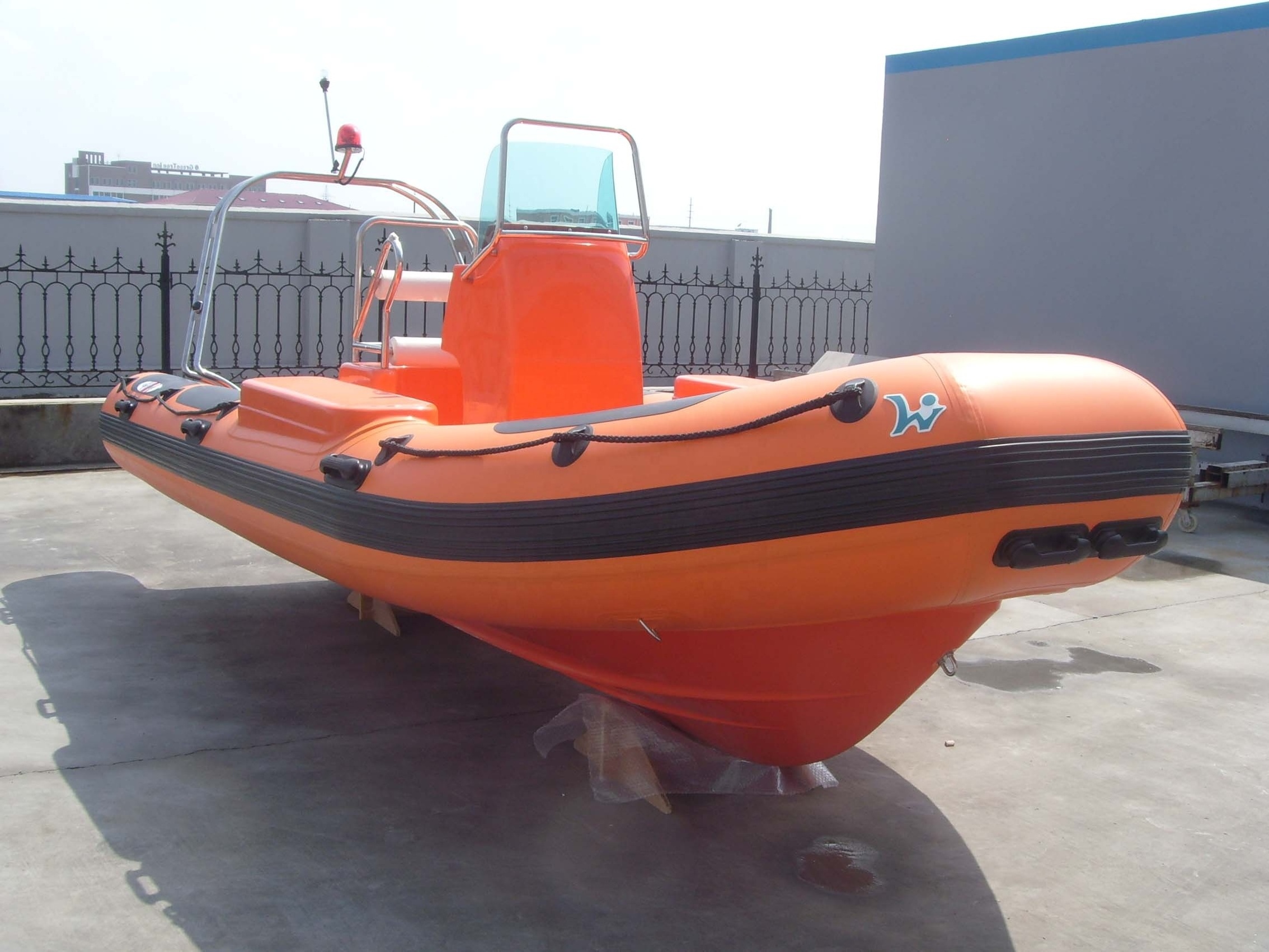 18ft RIB540 Deep V Fiberglass Hull PVC/Hypalon With Centre Console Diver Seat For Fishing Inflatable Boat rib boat